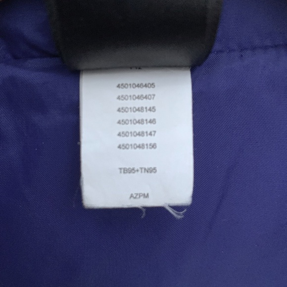 The North Face White Women's Extra Small Goose Down 550 Quilted Puffer Vest - Picture 14 of 14